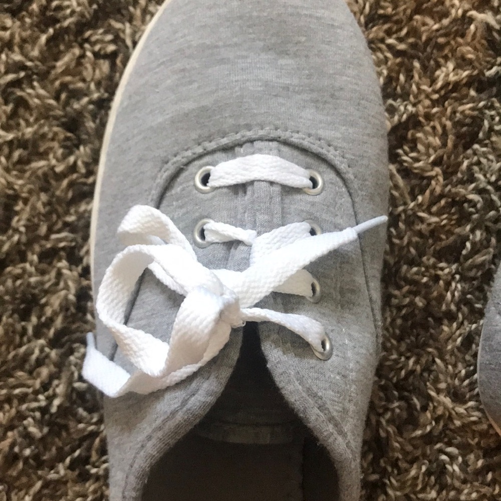 Gray Shoes - Picture 4 of 4